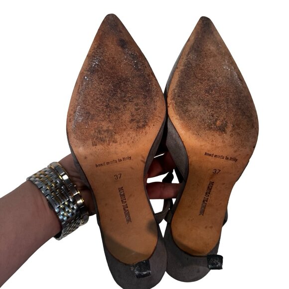 Manolo Blahnik Grey Suede Slingback Heels Size 37 main image 3